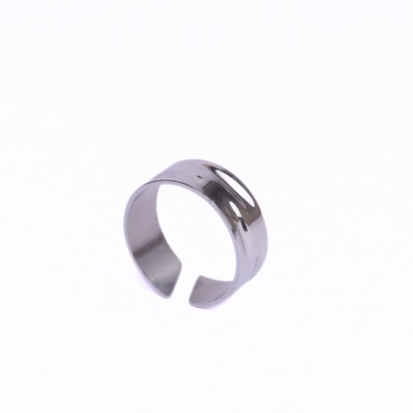 Adjustable men ring